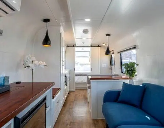 Downtown Az Airstream Near Whiskey Row With Outdoor Amenities *