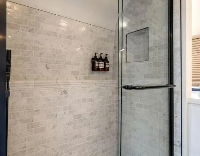 Downtown Az Airstream Near Whiskey Row With Outdoor Amenities Holiday home