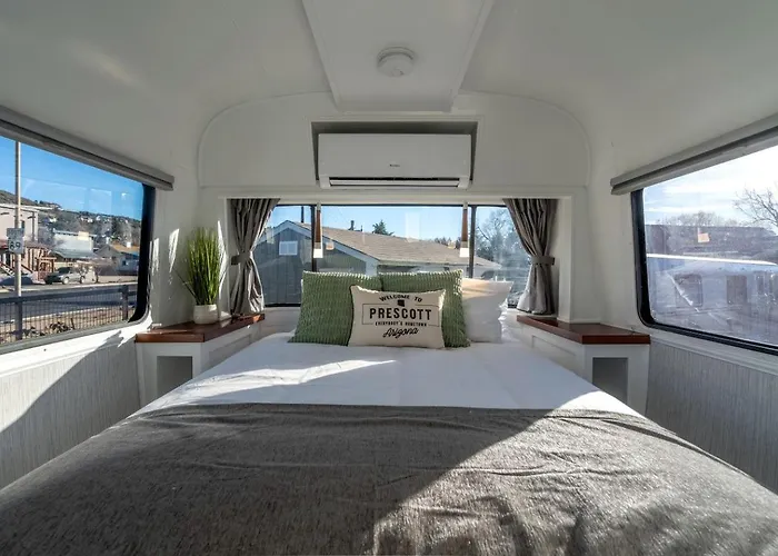 Holiday home Downtown Az Airstream Near Whiskey Row With Outdoor Amenities