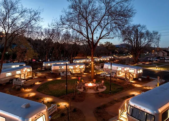Downtown Az Airstream Near Whiskey Row With Outdoor Amenities Holiday home Prescott