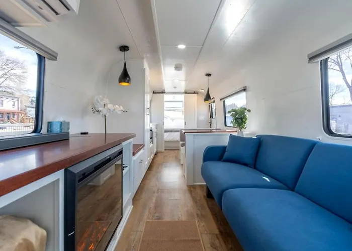 Downtown Az Airstream Near Whiskey Row With Outdoor Amenities Holiday home Prescott