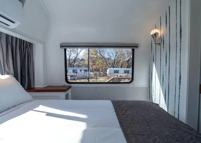 Downtown Az Airstream Near Whiskey Row With Outdoor Amenities Holiday home *