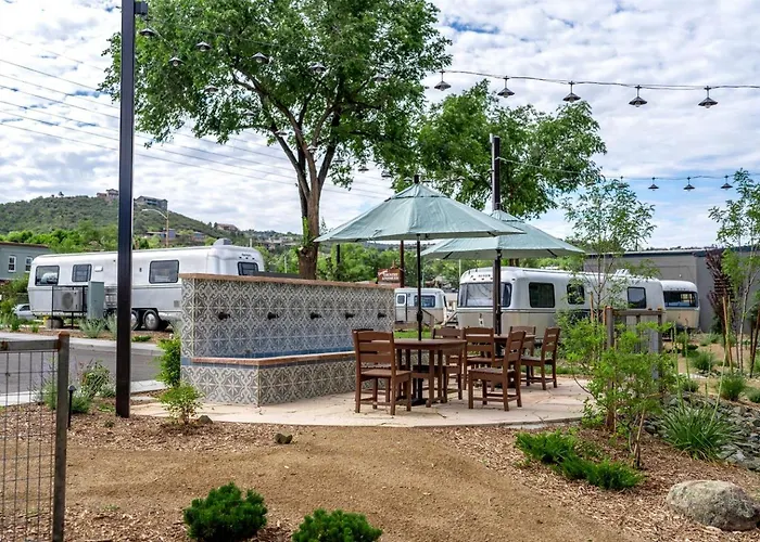 Downtown Az Airstream Near Whiskey Row With Outdoor Amenities Holiday home